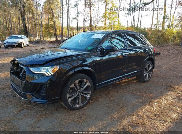 WA1EECF37N1043921 2022 AUDI Q3 Black Передня ліва чверть