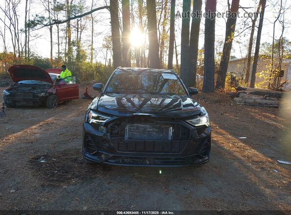 WA1EECF37N1043921 2022 AUDI Q3 Black Вид щитка приладів
