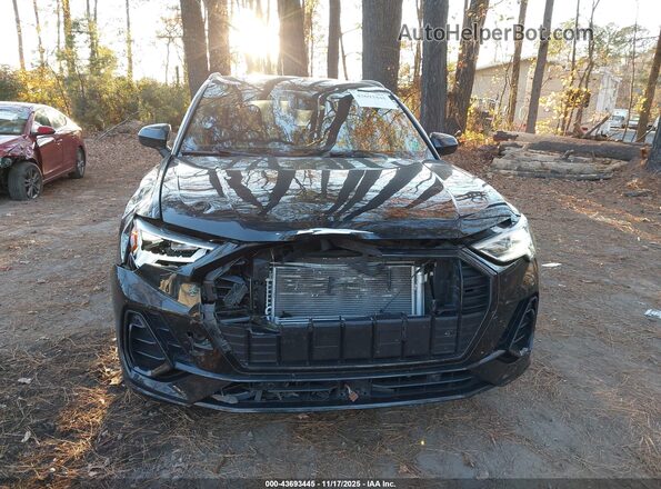 WA1EECF37N1043921 2022 AUDI Q3 Black Вид спереду