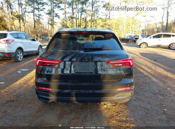 WA1EECF37N1043921 2022 AUDI Q3 Black 