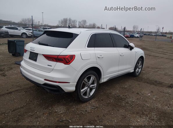 WA1EECF38N1046018 2022 AUDI Q3 White Հետևի աջ