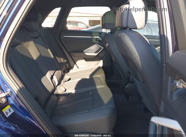 WA1EECF38N1091315 2022 AUDI Q3 Blue VIN կոդի պիտակի տեսք