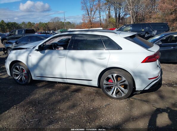 WA1EVAF10LD013884 2020 AUDI Q8 White Rear interior view