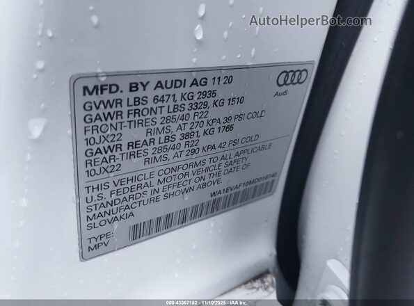 WA1EVAF10MD016740 2021 AUDI Q8 White Вид підкапотного простору