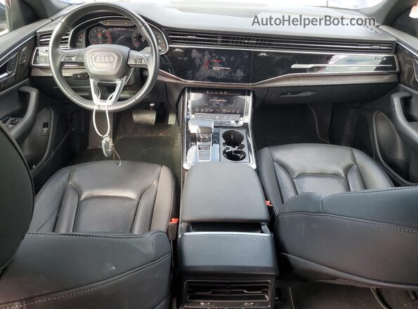 WA1EVAF10MD035966 2021 AUDI Q8 Синий Вид панели приборов