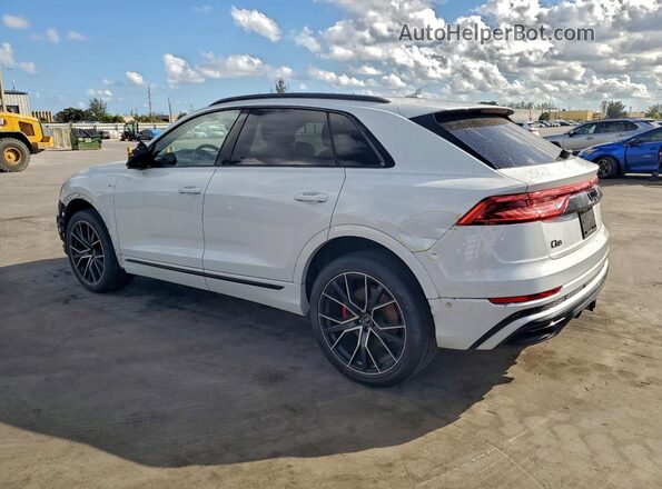 WA1EVAF13MD042409 2021 AUDI Q8 White Trasero izquierdo