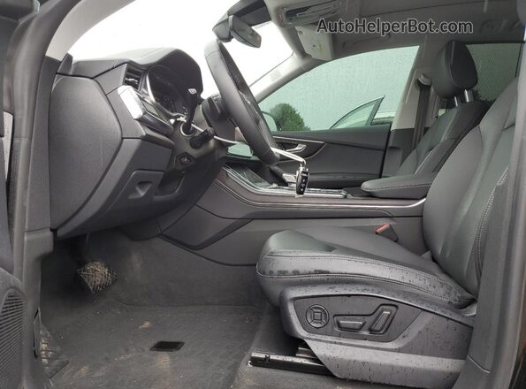 WA1EVBF14PD010787 2023 AUDI Q8 Black Вид салону спереду