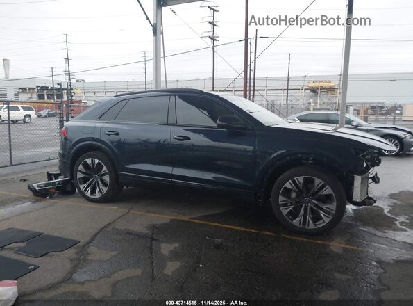 WA1EVBF18SD012678 2025 AUDI Q8 Dark Blue Սալոնի 360 աստիճան տեսք