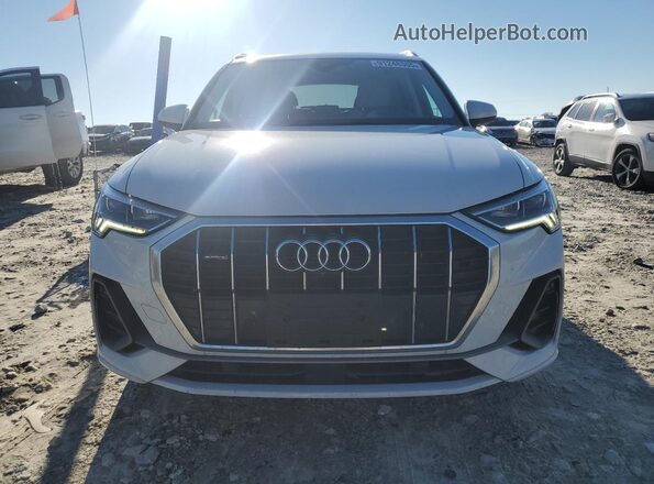 WA1FECF3XK1074564 2019 AUDI Q3 White Դիմացի տեսք
