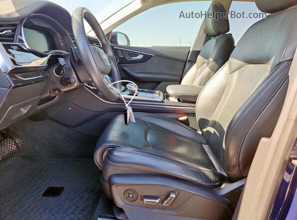 WA1FVAF10LD002307 2020 AUDI Q8 Blue Front interior view