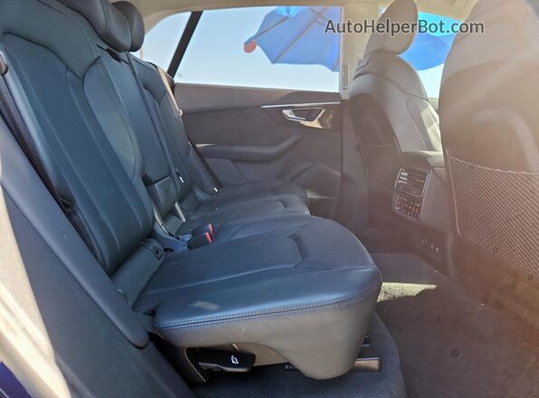 WA1FVAF10LD002307 2020 AUDI Q8 Blue Rear interior view