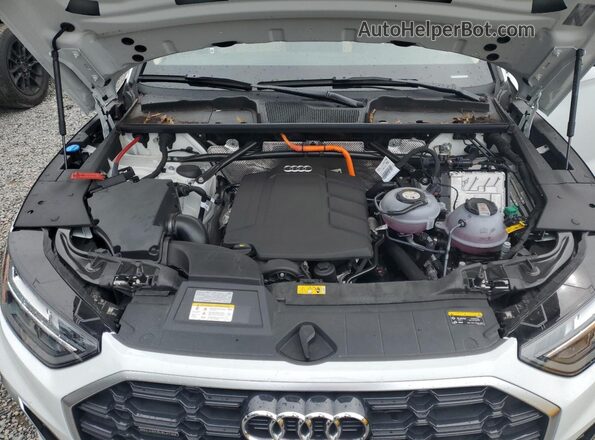 WA1G2AFY5S2026168 2025 AUDI Q5 White Engine compartment view