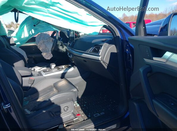 WA1GAAFY5S2012189 2025 AUDI Q5 Blue Widok wnętrza z przodu