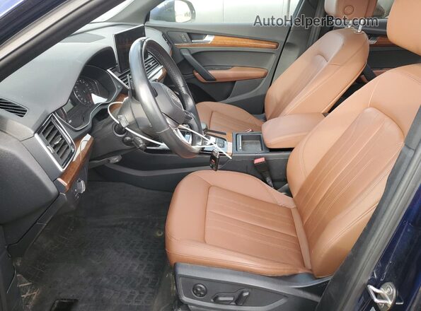 WA1GAAFY7N2017074 2022 AUDI Q5 Blue Vista interior delantera