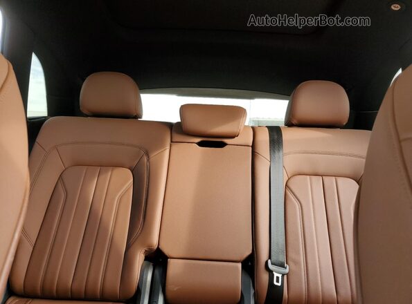 WA1GAAFY7N2017074 2022 AUDI Q5 Blue Vista de los asientos traseros