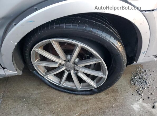 WA1JCCFS8JR006707 2018 AUDI Q3 Silver 