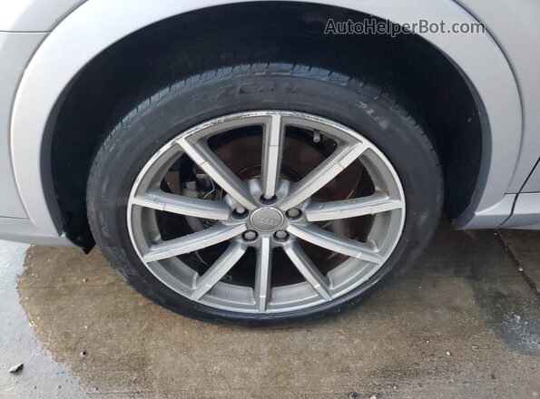 WA1JCCFS8JR006707 2018 AUDI Q3 Silver 