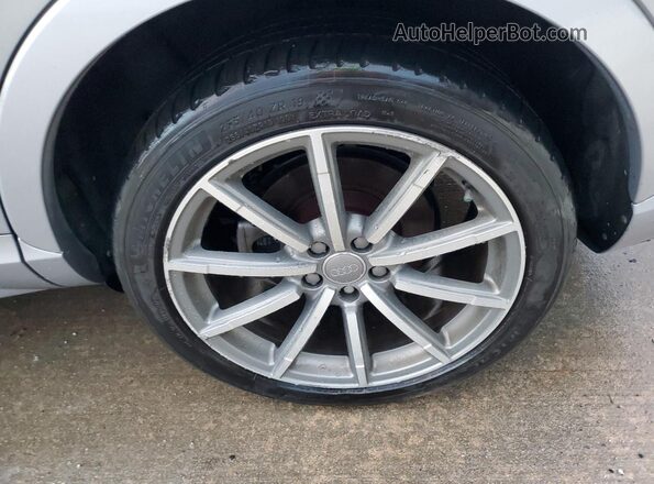 WA1JCCFS8JR006707 2018 AUDI Q3 Silver 