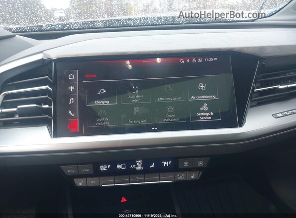 WA1KUBFZ2RP063694 2024 AUDI Q4 Black 