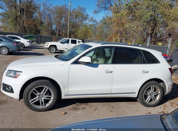 WA1L2AFP6HA059913 2017 AUDI Q5 White 360 interior view