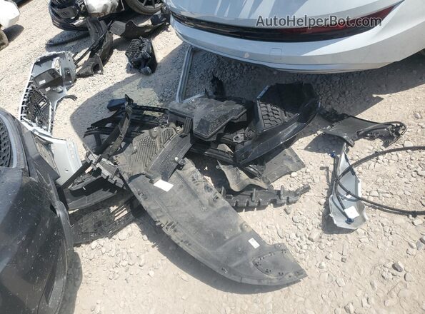 WA1LAAGE5NB026701 2022 AUDI E-TRON White Engine compartment view