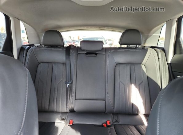 WA1LAAGE6NB011026 2022 AUDI E-TRON Black Vista de los asientos traseros