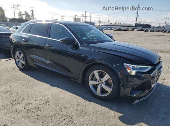 WA1LAAGE7KB021446 2019 AUDI E-TRON Черный Передняя правая четверть