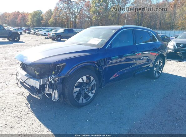 WA1LAAGE7NB013853 2022 AUDI E-TRON Navy Передня ліва чверть