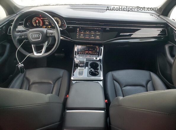 WA1LJAF73MD000135 2021 AUDI Q7 White Vista del salpicadero