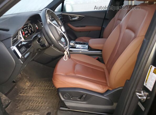 WA1LJBF77MD023875 2021 AUDI Q7 Серый Вид салона спереди
