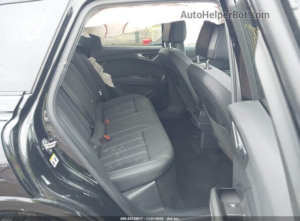 WA1LUBFZ2RP069385 2024 AUDI Q4 Black VIN sticker view
