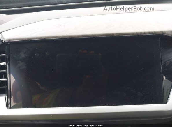 WA1LUBFZ2RP069385 2024 AUDI Q4 Black 