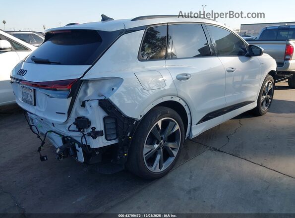 WA1LUBFZ8RP056821 2024 AUDI Q4 White Rear right