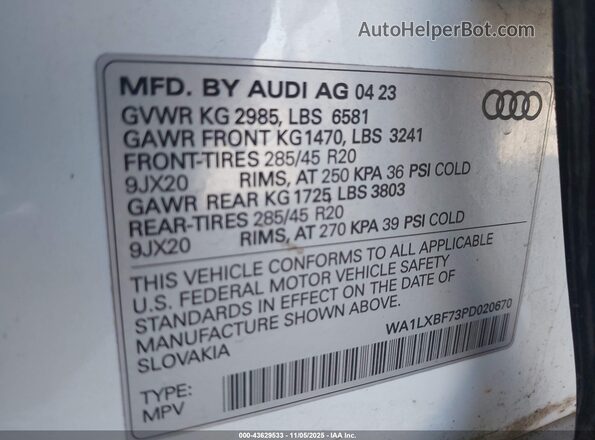 WA1LXBF73PD020670 2023 AUDI Q7 White Engine compartment view
