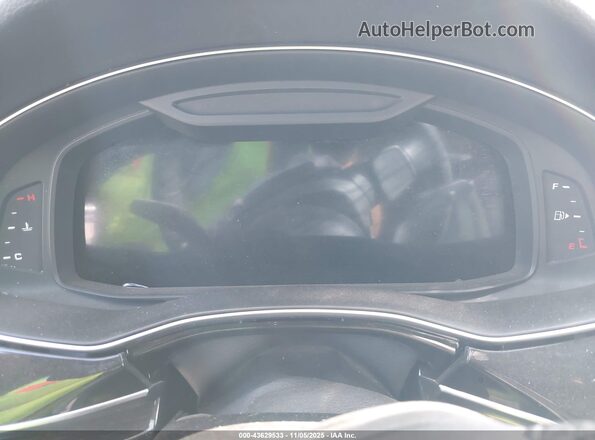 WA1LXBF73PD020670 2023 AUDI Q7 White Rear seats view