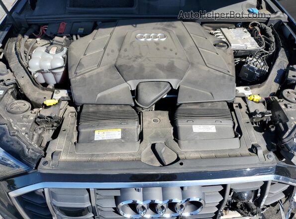 WA1LXBF76ND021096 2022 AUDI Q7 Black ძრავის განყოფილების ხედი