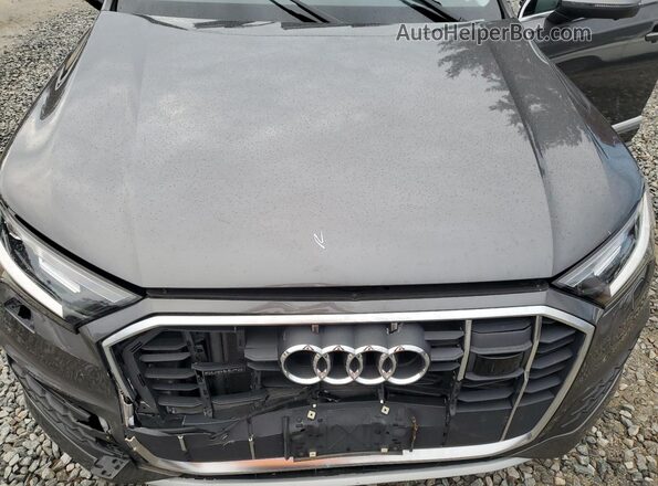 WA1LXBF78PD008742 2023 AUDI Q7 Charcoal Widok komory silnika