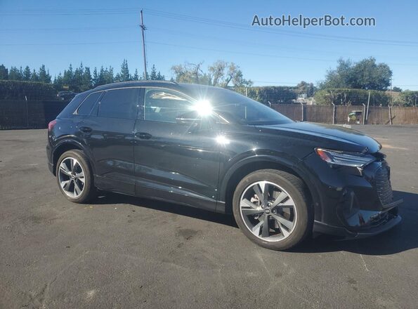 WA1MUBFZ1RP051562 2024 AUDI Q4 Black Przód prawy