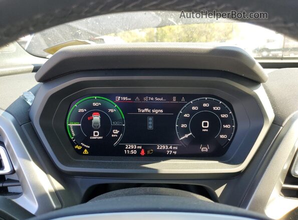 WA1MUBFZ8SP042797 2025 AUDI Q4 Black 