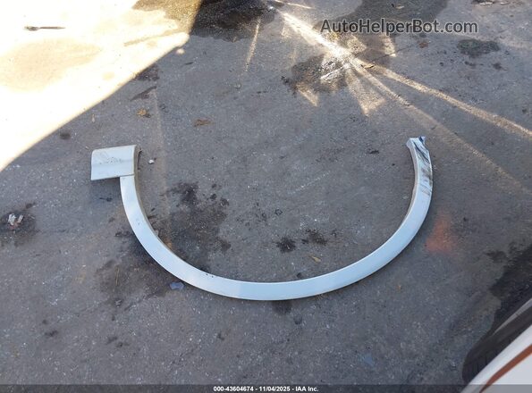 WA1VAAF7XHD029470 2017 AUDI Q7 White Instrument cluster view
