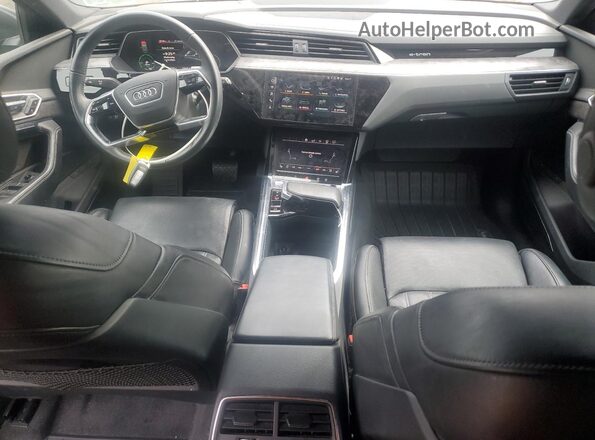 WA1VAAGE3KB006600 2019 AUDI E-TRON Серый Вид панели приборов