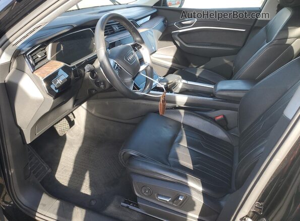 WA1VAAGE4KB017024 2019 AUDI E-TRON Black Vista interior delantera