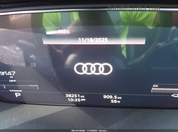 WA1VABGE0PB014831 2023 AUDI E-TRON Blue Հետևի նստատեղերի տեսք