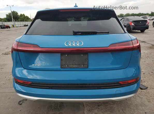 WA1VABGE1KB016001 2019 AUDI E-TRON Синий Вид сзади