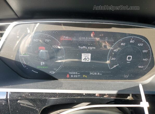 WA1VCBGE4PB005267 2023 AUDI E-TRON Black Սարքավորումների վահանակի տեսք