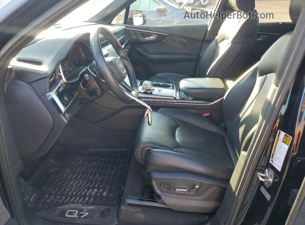 WA1VXAF74MD018618 2021 AUDI Q7 Черный Вид салона спереди