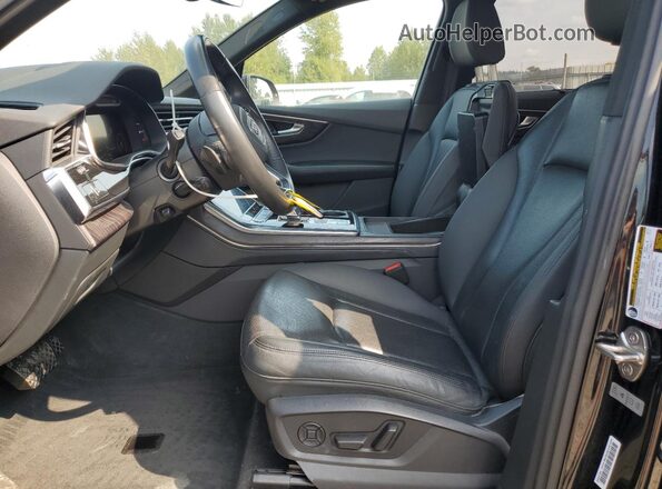 WA1VXAF7XMD018980 2021 AUDI Q7 Black Vista interior delantera