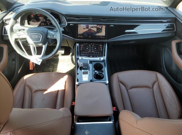 WA1VXBF7XPD026362 2023 AUDI Q7 Brown Առջևի վահանակի տեսք