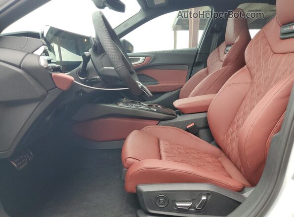 WAU35CFU7SN049080 2025 AUDI S5 Gray Front interior view