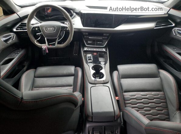 WAUAHBFW2N7902522 2022 AUDI RS Black Widok deski rozdzielczej